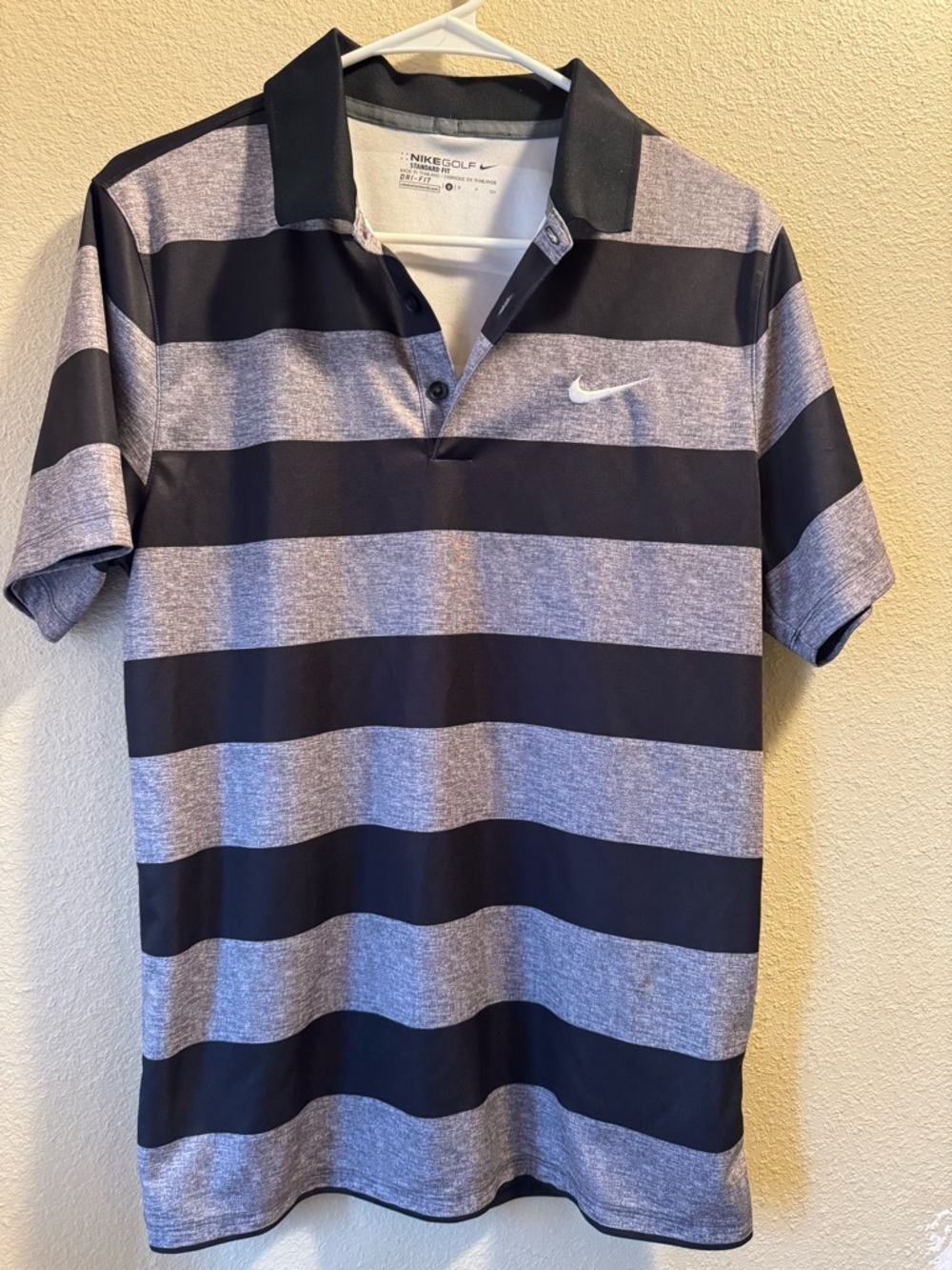 Nike Men’s Black and Heather Gray Striped Polo Shirt